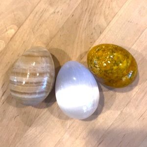 3 Beautiful Onyx & Agate Eggs